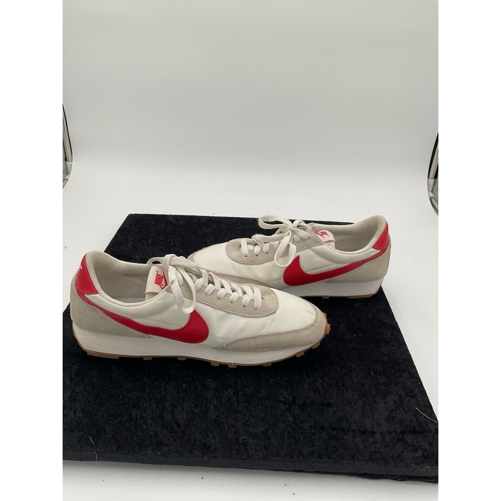 Nike Women's Daybreak Summit White CK2351-103 Size 9 University Red